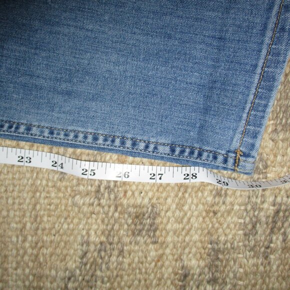 Jeans - Picture 9 of 9